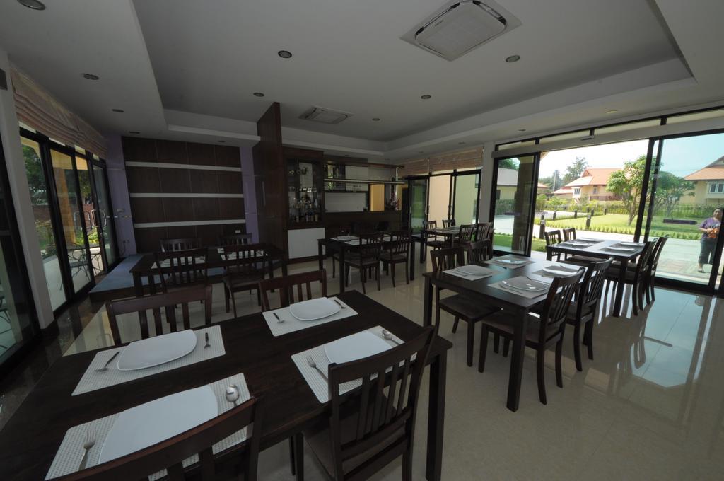Ratchaburi Maeklong Marina Resort מראה חיצוני תמונה