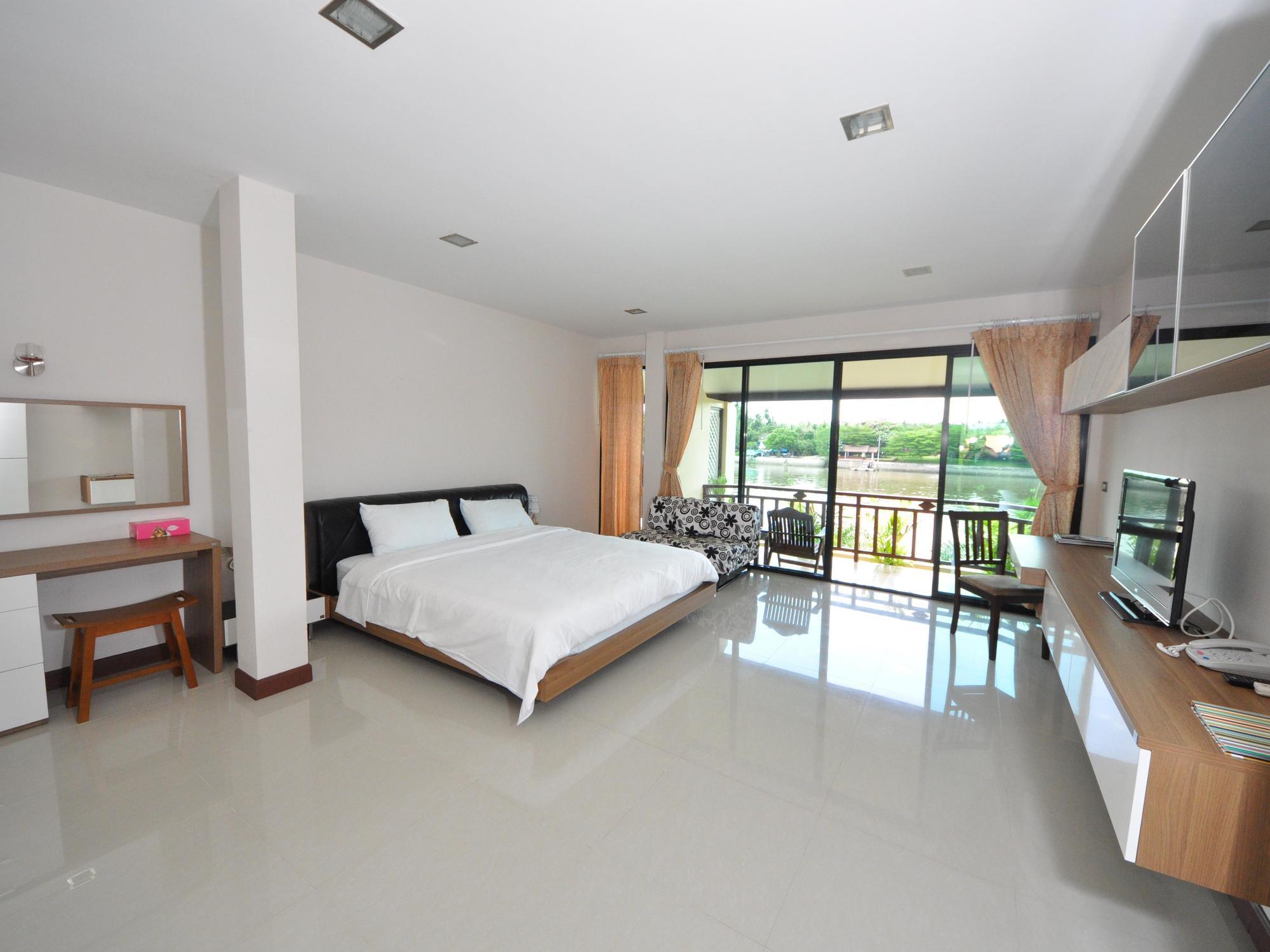 Ratchaburi Maeklong Marina Resort מראה חיצוני תמונה