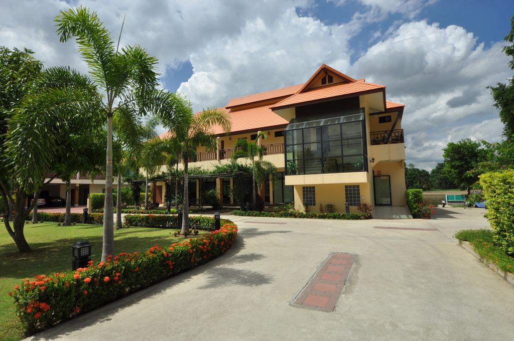 Ratchaburi Maeklong Marina Resort מראה חיצוני תמונה